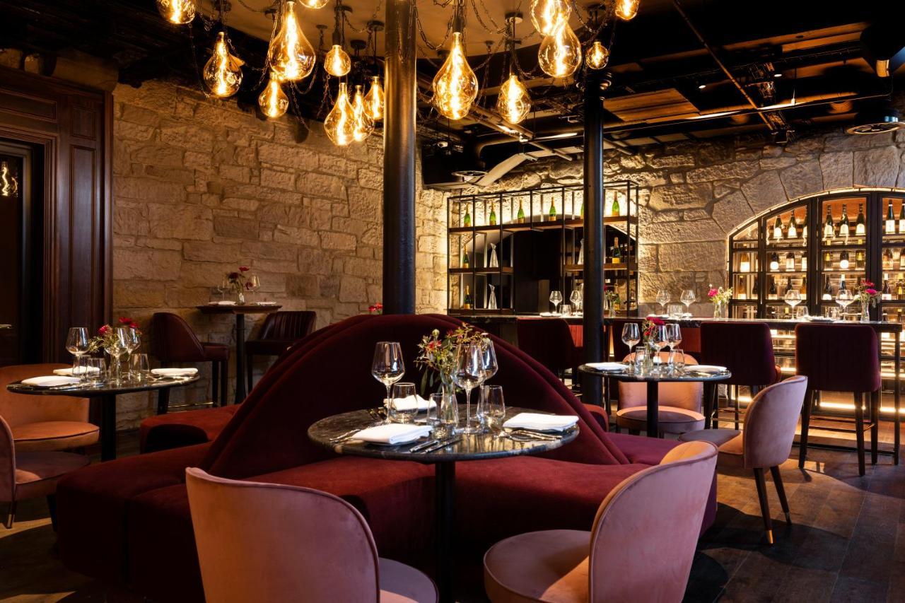 Virgin Hotels Edinburg Exteriör bild Interior of the restaurant