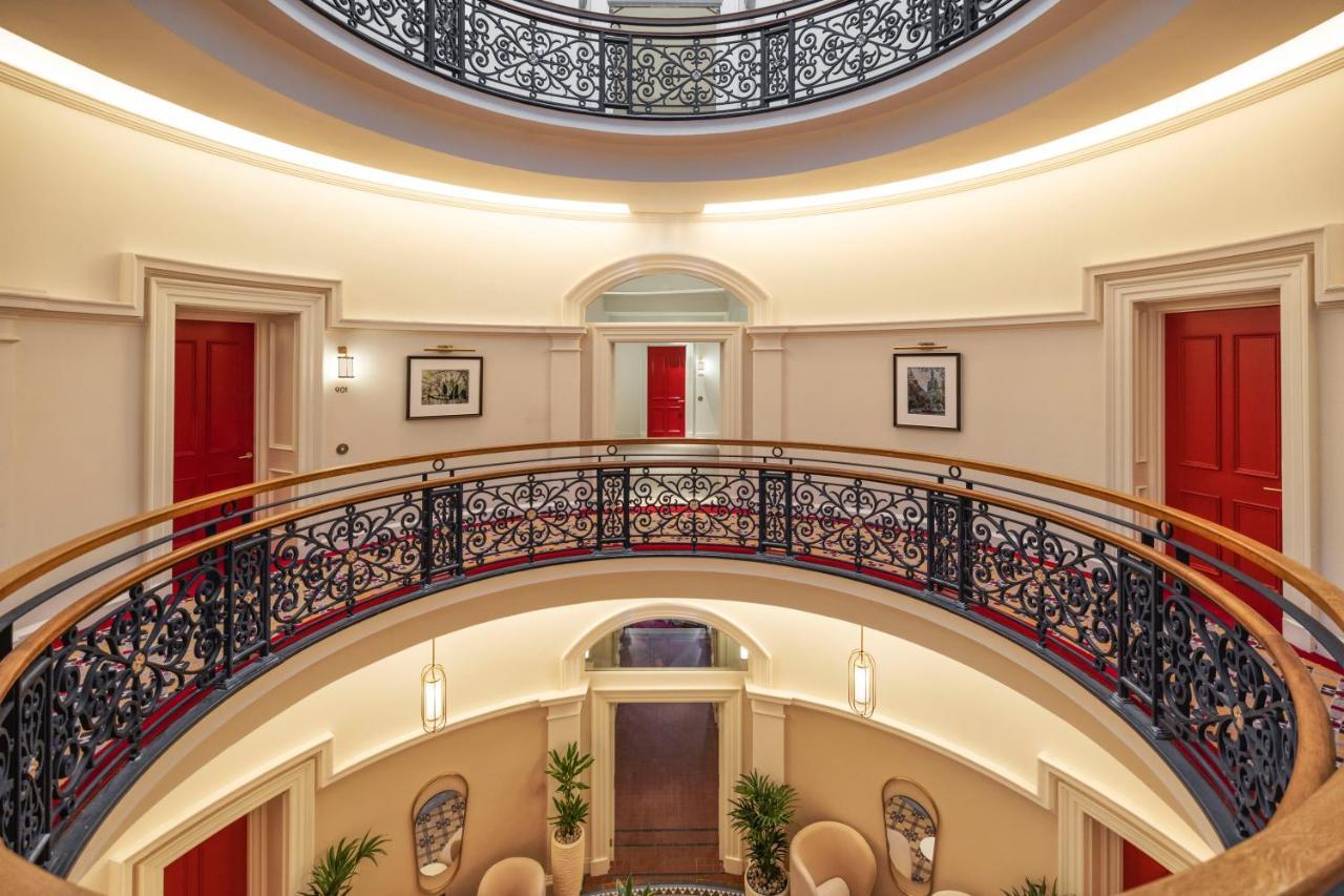 Virgin Hotels Edinburg Exteriör bild The interior of the hotel